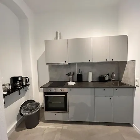 Ruhiges Hinterhaus - Szeneviertel - 2-zimmer Appartement *